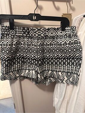 Linen shorts